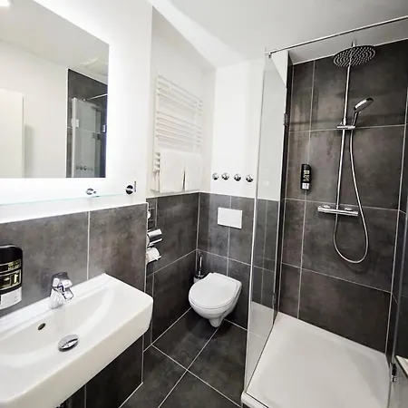 Ξενοδοχείο Loft Am Ring Κολωνία