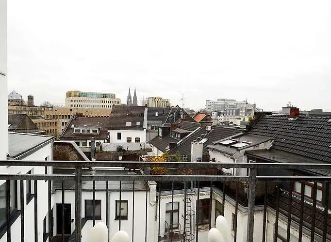 Loft Am Ring فندق