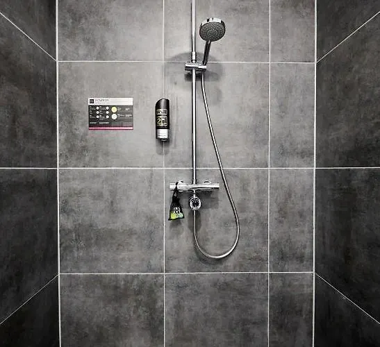 فندق Loft Am Ring 3*