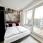 Otel Loft Am Ring 3*