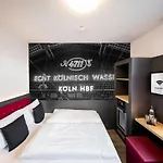 Loft Am Ring Otel 3*
